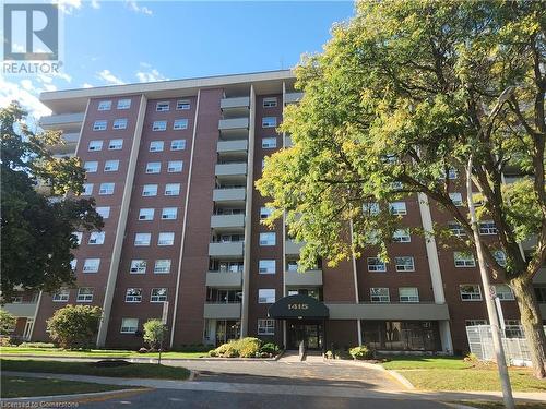 1415 Ghent Avenue Unit# 905, Burlington, ON - Outdoor With Balcony With Facade