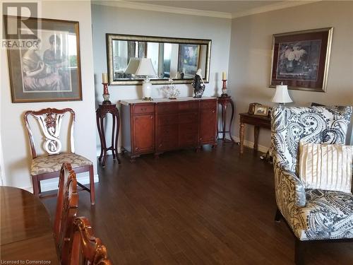 1415 Ghent Avenue Unit# 905, Burlington, ON - Indoor Photo Showing Bedroom