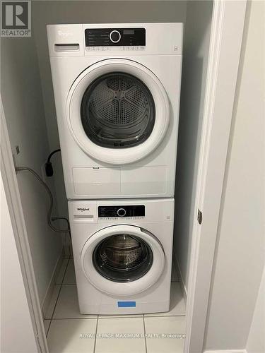 1110 - 251 Manitoba Street, Toronto, ON - Indoor Photo Showing Laundry Room