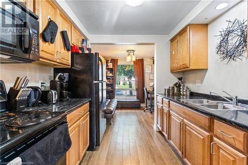 210 Glamis Road Unit# 13, Cambridge, ON - Indoor Photo Showing Kitchen With Double Sink