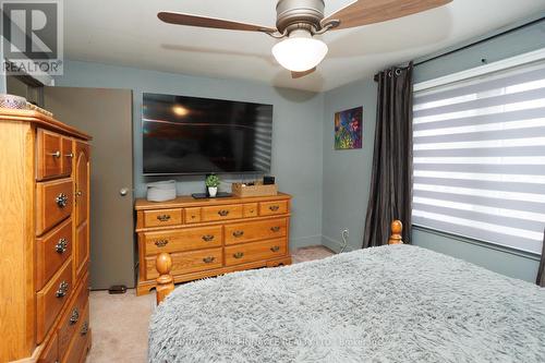 42 St David Street, Kawartha Lakes (Lindsay), ON - Indoor Photo Showing Bedroom