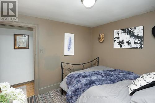 42 St David Street, Kawartha Lakes (Lindsay), ON - Indoor Photo Showing Bedroom