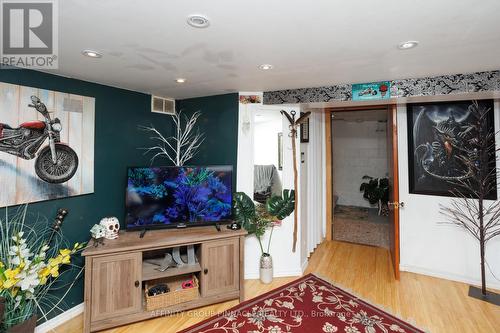 42 St David Street, Kawartha Lakes (Lindsay), ON - Indoor Photo Showing Other Room