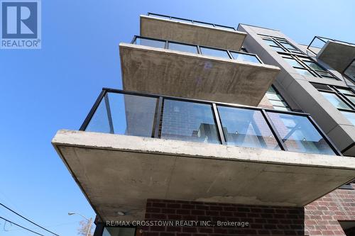 3Rd - 57-861 Sheppard Avenue W, Toronto, ON - Outdoor With Exterior