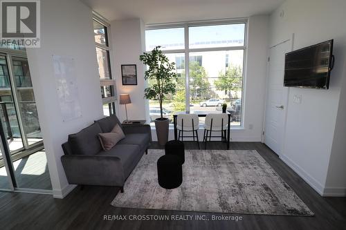 3Rd - 57-861 Sheppard Avenue W, Toronto, ON - Indoor Photo Showing Living Room