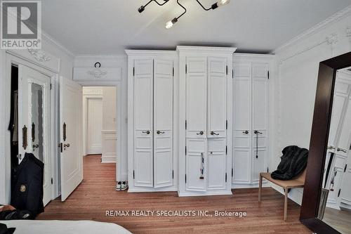 29 Whitehall Road, Toronto, ON - Indoor