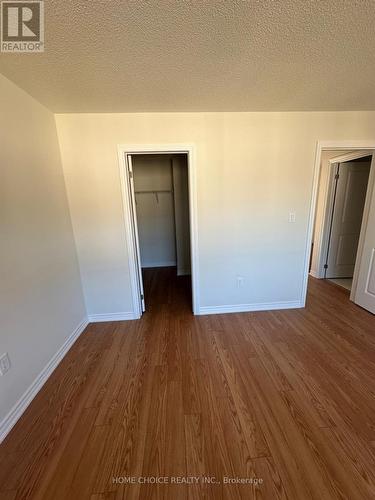 30 Durham Avenue, Barrie, ON - Indoor Photo Showing Other Room