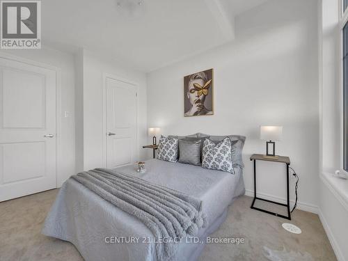 12182 Mclaughlin Road, Caledon, ON - Indoor Photo Showing Bedroom