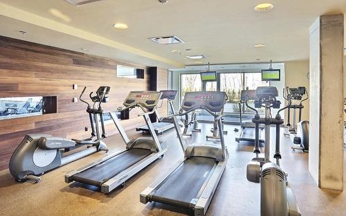 Salle d'exercice - 604-250 Ch. De La Pointe-Sud, Montréal (Verdun/Île-Des-Soeurs), QC - Indoor Photo Showing Gym Room