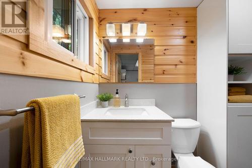 53B Forest Access Road, Parry Sound Remote Area, ON - Indoor Photo Showing Bathroom