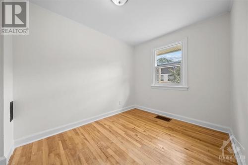 38 Chippewa Avenue, Nepean, ON - Indoor Photo Showing Other Room