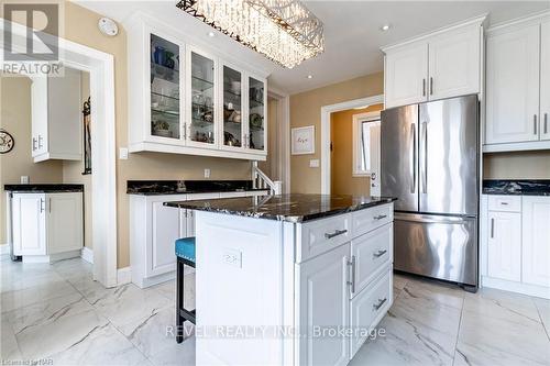 9 Shaldan Lane, Pelham, ON - Indoor Photo Showing Kitchen