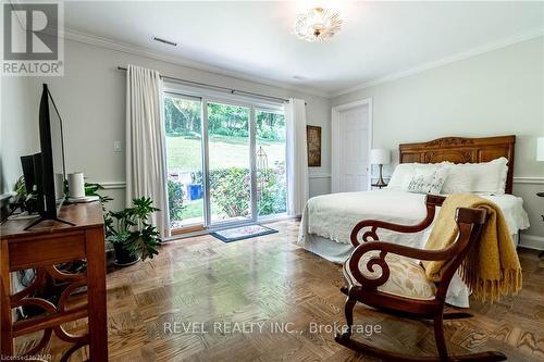 9 Shaldan Lane, Pelham, ON - Indoor Photo Showing Bedroom