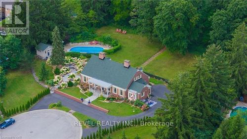 9 Shaldan Lane, Pelham, ON - Outdoor With In Ground Pool With View