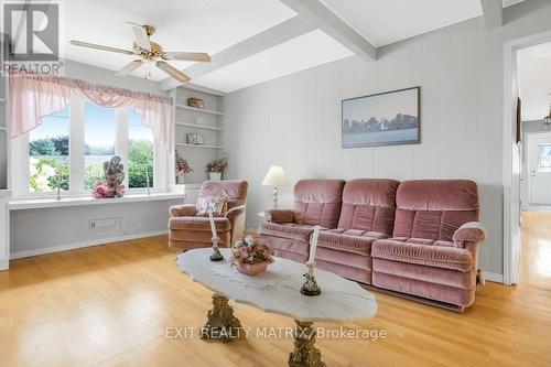 5765 Highway 34 Road, Prescott And Russell, ON - Indoor Photo Showing Living Room