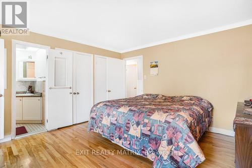 5765 Highway 34 Road, Prescott And Russell, ON - Indoor Photo Showing Bedroom