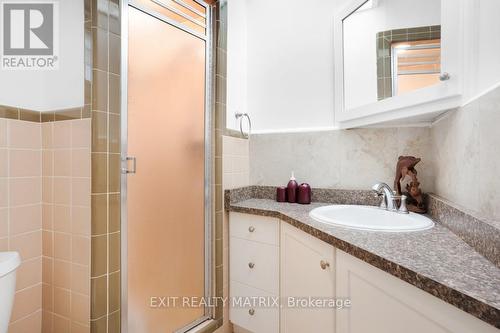 5765 Highway 34 Road, Prescott And Russell, ON - Indoor Photo Showing Bathroom