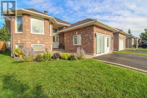 2452 Keitel Drive, Peterborough (Monaghan), ON - Outdoor