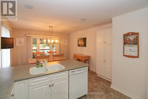 2452 Keitel Drive, Peterborough (Monaghan), ON - Indoor Photo Showing Kitchen With Double Sink