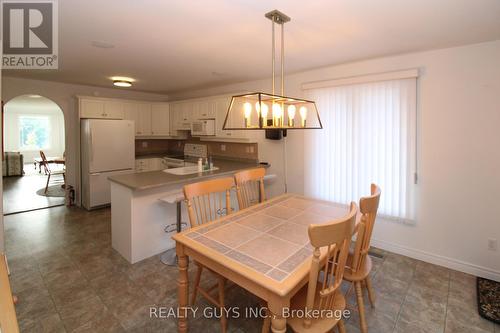 2452 Keitel Drive, Peterborough (Monaghan), ON - Indoor Photo Showing Dining Room