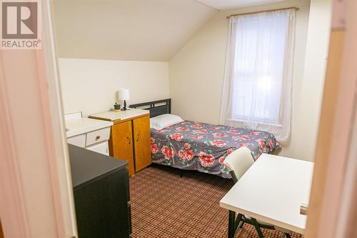 111 Albert St E, Sault Ste. Marie, ON - Indoor Photo Showing Bedroom