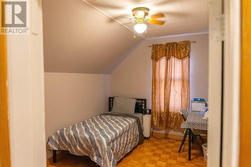 111 Albert St E, Sault Ste. Marie, ON - Indoor Photo Showing Bedroom