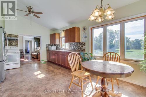 5984 3Rd Line, New Tecumseth, ON - Indoor Photo Showing Dining Room