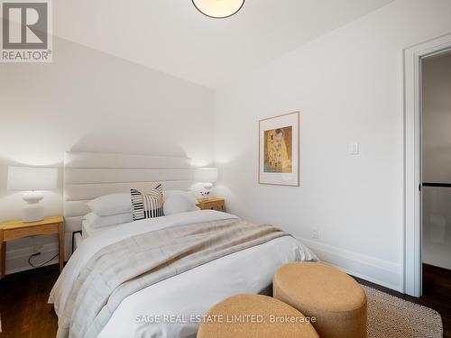 40 Fern Avenue, Toronto, ON - Indoor Photo Showing Bedroom