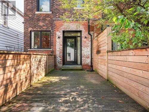 40 Fern Avenue, Toronto, ON - Outdoor