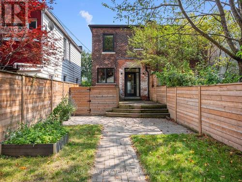 40 Fern Avenue, Toronto, ON - Outdoor