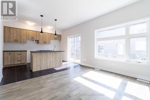 Lot 17 - 5678 Dorchester Road, Niagara Falls, ON - Indoor Photo Showing Kitchen