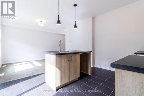 Lot 17 - 5678 Dorchester Road, Niagara Falls, ON - Indoor Photo Showing Kitchen