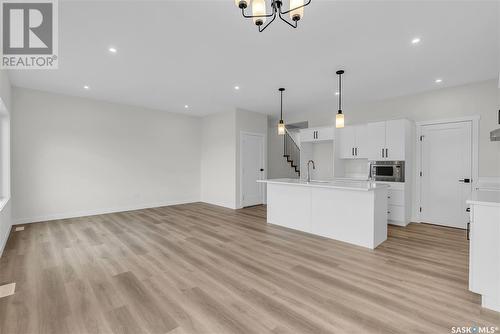 348 Leskiw Bend, Saskatoon, SK - Indoor Photo Showing Kitchen