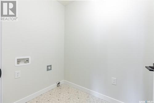 348 Leskiw Bend, Saskatoon, SK - Indoor Photo Showing Other Room