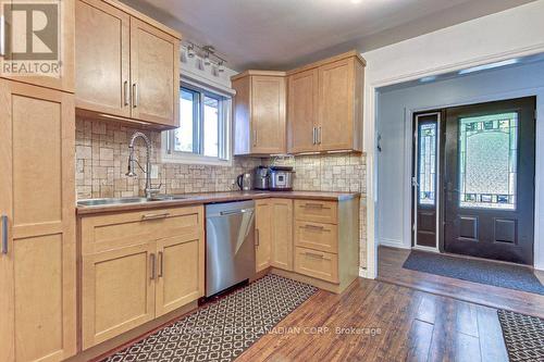 67 Weymouth Drive, London, ON - Indoor Photo Showing Kitchen With Double Sink