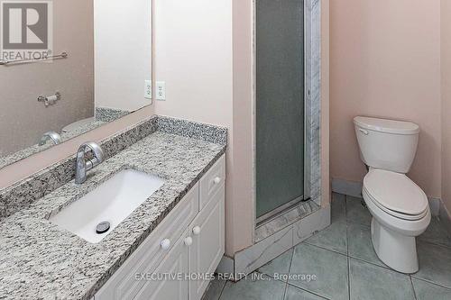 5339 Hollypoint Avenue, Mississauga, ON - Indoor Photo Showing Bathroom