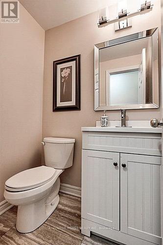 5339 Hollypoint Avenue, Mississauga, ON - Indoor Photo Showing Bathroom