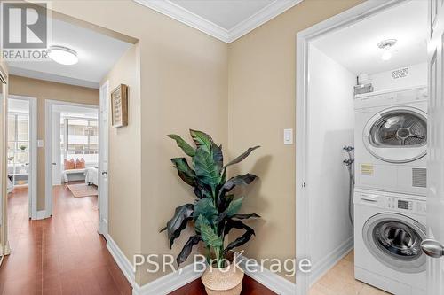 Ph1 - 44 Gerrard Street W, Toronto, ON - Indoor Photo Showing Laundry Room