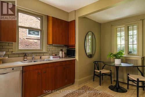 59 Eastbourne Avenue, Toronto, ON - Indoor Photo Showing Kitchen With Double Sink