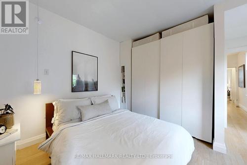 925 Palmerston Avenue, Toronto, ON - Indoor Photo Showing Bedroom