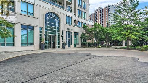 1604 - 1359 Rathburn Road E, Mississauga, ON - Outdoor