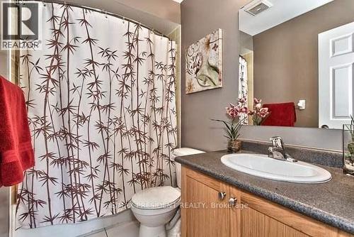 2361 Baronwood Drive, Oakville, ON - Indoor Photo Showing Bathroom