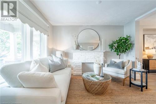 242 Glendale Avenue N, Hamilton, ON - Indoor Photo Showing Living Room With Fireplace