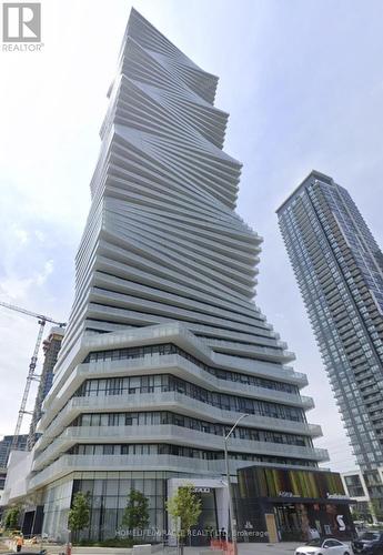 2207 - 3900 Confederation Parkway, Mississauga, ON - Outdoor With Facade