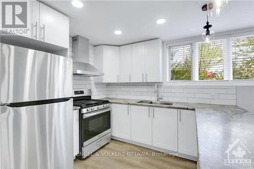 780 Caron Street, Prescott And Russell, ON - Indoor Photo Showing Kitchen With Upgraded Kitchen