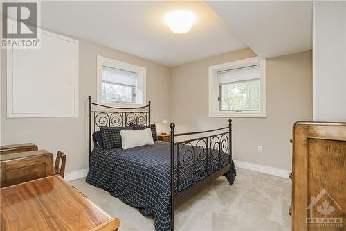 1329 Quarry Road, Carleton Place, ON - Indoor Photo Showing Bedroom