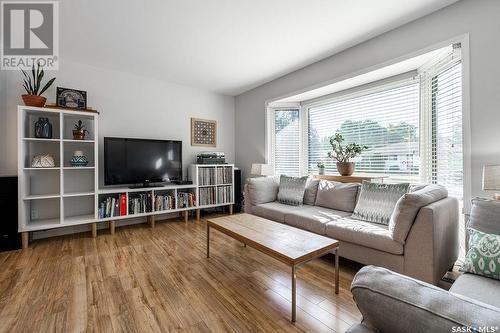 1311 Mclorg Street, Saskatoon, SK - Indoor Photo Showing Living Room