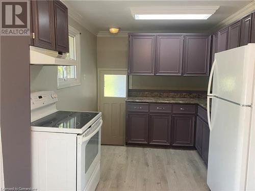 941 Rose Street, Cambridge, ON - Indoor Photo Showing Laundry Room