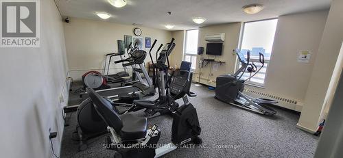 1409 - 130 Neptune Drive, Toronto, ON - Indoor Photo Showing Gym Room