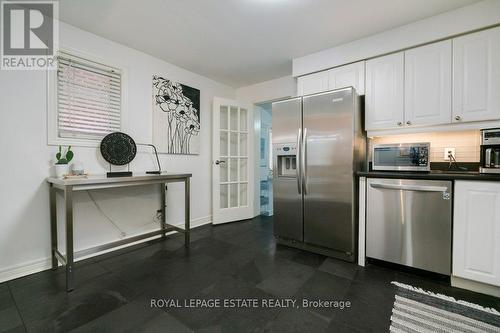 225 Pickering Street, Toronto, ON - Indoor Photo Showing Kitchen